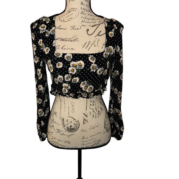 Zara Crop Top - Picture 1 of 6